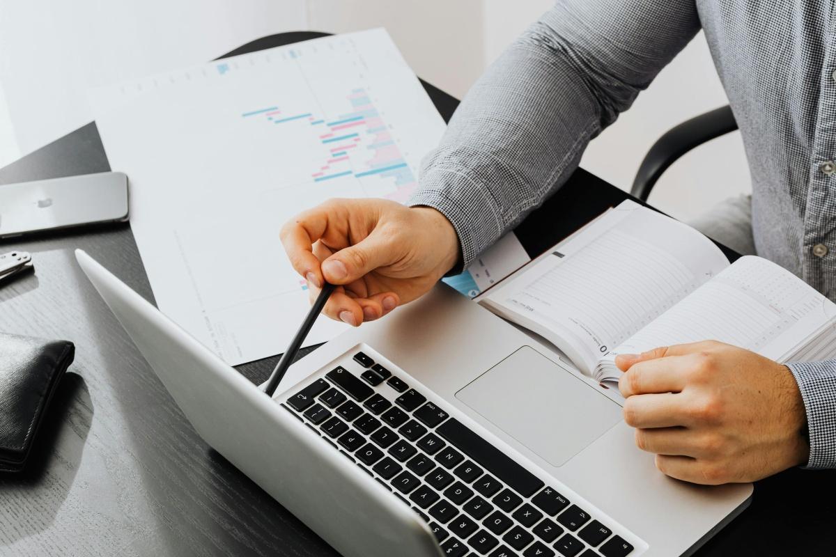 صحافة البيانات: مهنة المستقبل التي تجمع بين التحليل الرقمي والسرد الصحفي صحافة البيانات: مهنة المستقبل التي تجمع بين التحليل الرقمي والسرد الصحفي