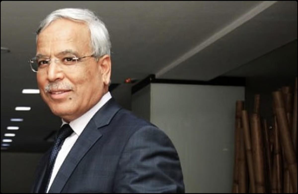 الذكاء الاصطناعي: بين الفرص والتحديات - رؤية خبير تونسي بارز الذكاء الاصطناعي: بين الفرص والتحديات - رؤية خبير تونسي بارز