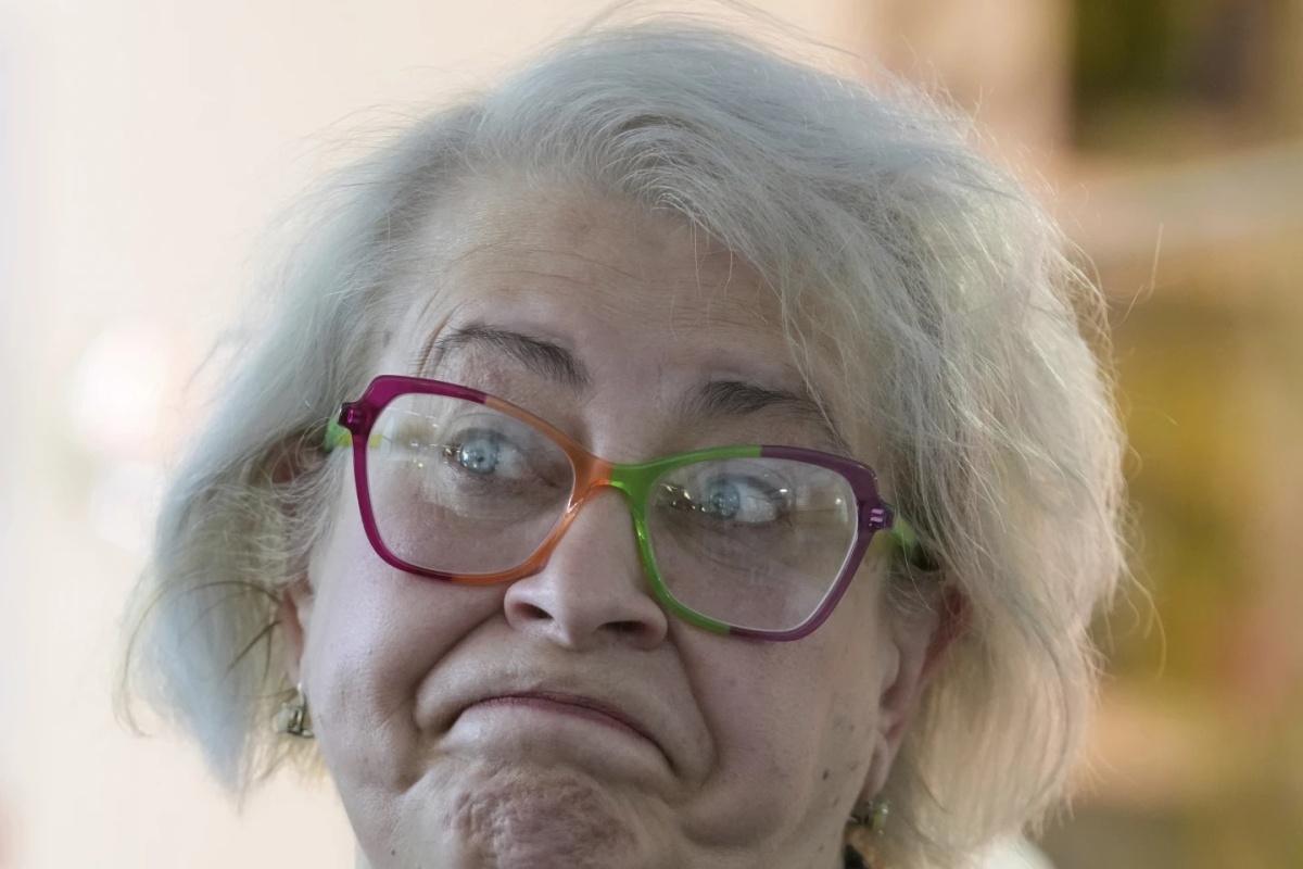 تحليل. صحفية روسية تفر إلى فرنسا بعد إدراجها على قائمة المطلوبين تحليل. صحفية روسية تفر إلى فرنسا بعد إدراجها على قائمة المطلوبين