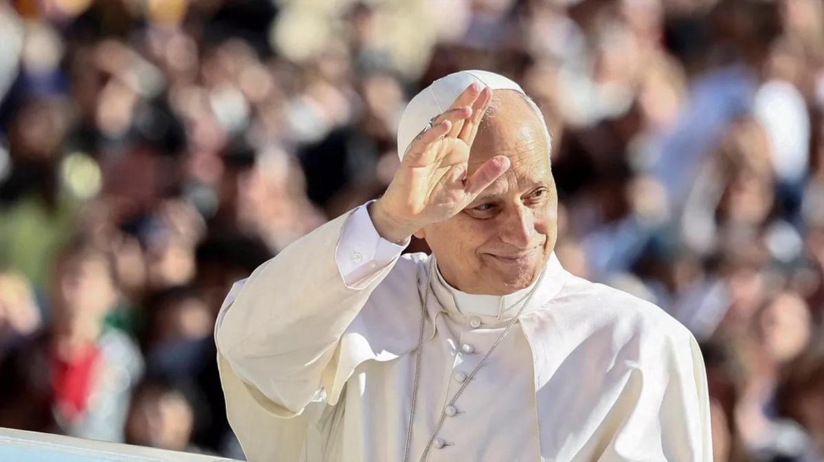 البابا يحثّ الصحفيين على مقاومة عصر ما بعد الحقيقة وتضليل الذكاء الاصطناعي البابا يحثّ الصحفيين على مقاومة عصر ما بعد الحقيقة وتضليل الذكاء الاصطناعي