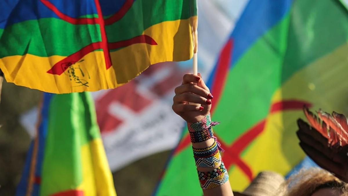 القناة الإسرائيلية «كان 11» تبث تقريرًا حول مطلب استقلال منطقة القبائل في الجزائر