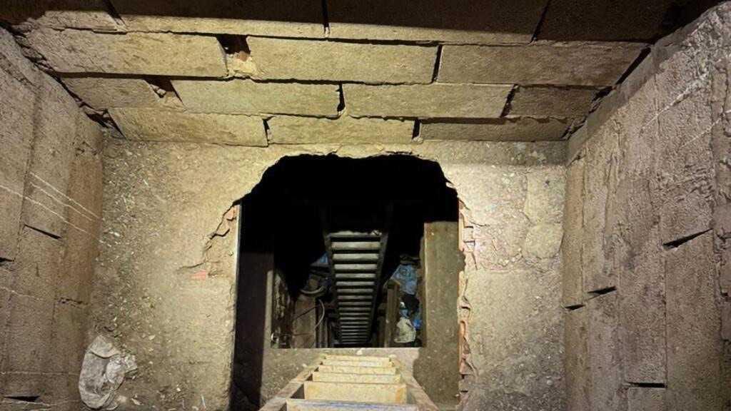 الشرطة الإسبانية تسعى للتعاون مع المغرب بعد اكتشاف نفق جديد في سبتة الشرطة الإسبانية تسعى للتعاون مع المغرب بعد اكتشاف نفق جديد في سبتة