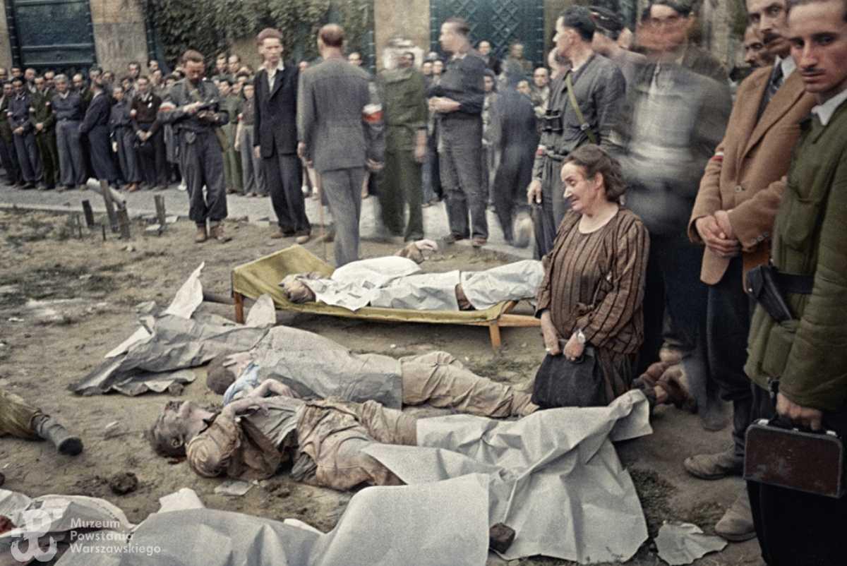 لون جديد لذاكرة انتفاضة وارسو 1944