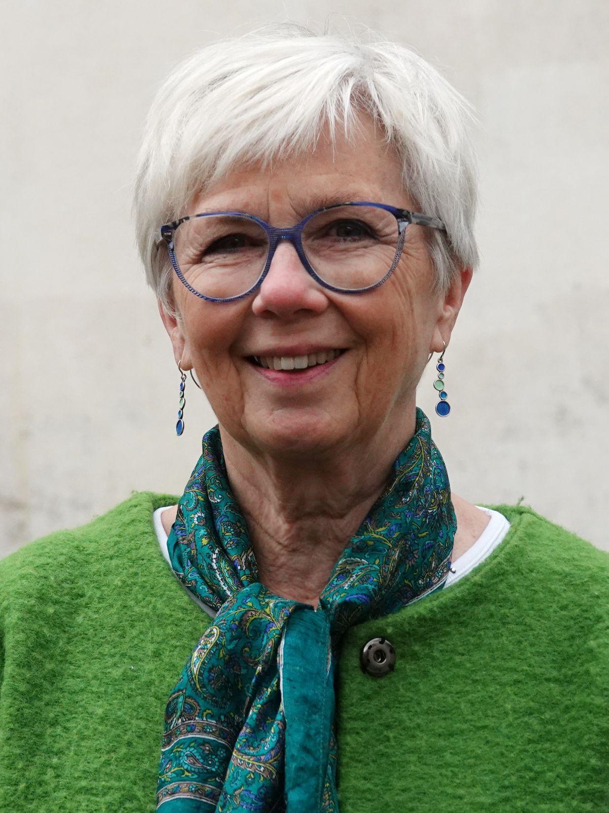 Annie DUCLA - 1ère adjointe en charge de l'Action Sociale