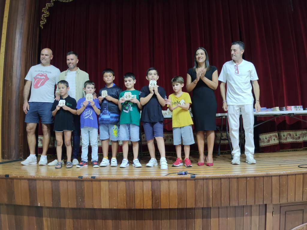 O pasado domingo a Sociedade Liceo de Noia acollía a VI edición do torneo de xadrez "Vila de Noia"