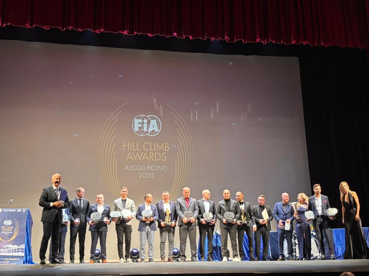 El automovilismo europeo de montaña celebra su gran noche en Italia El automovilismo europeo de montaña celebra su gran noche en Italia