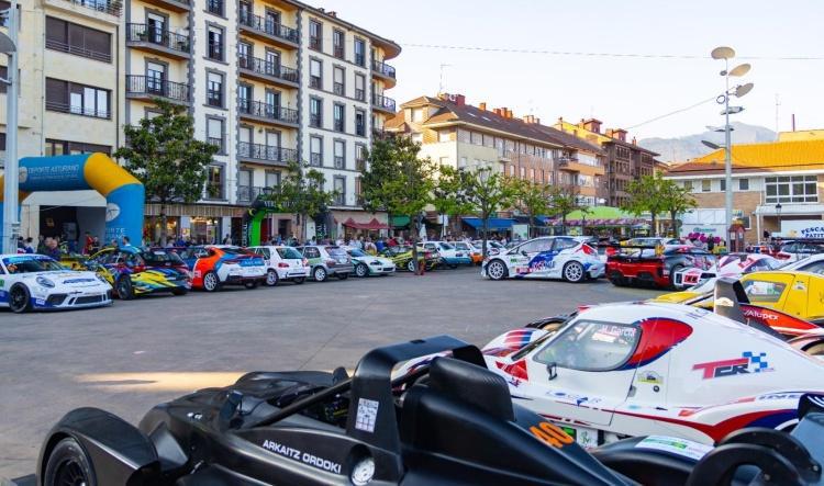 Multitudinaria ceremonia marca el inicio de la 53ª Subida Internacional al Fito