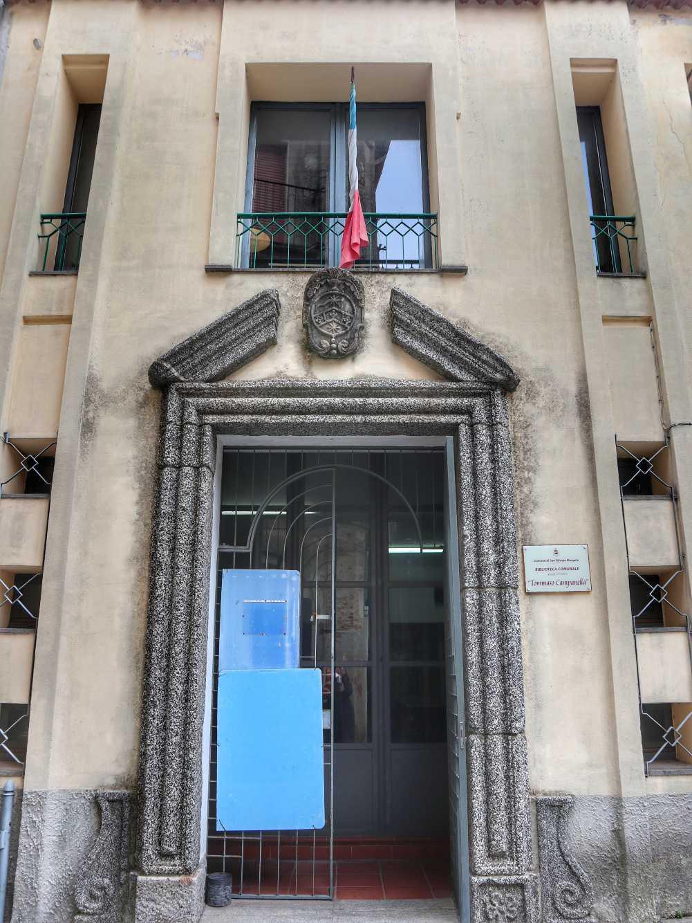 Biblioteca Comunale Tommaso Campanella Biblioteca Comunale Tommaso Campanella