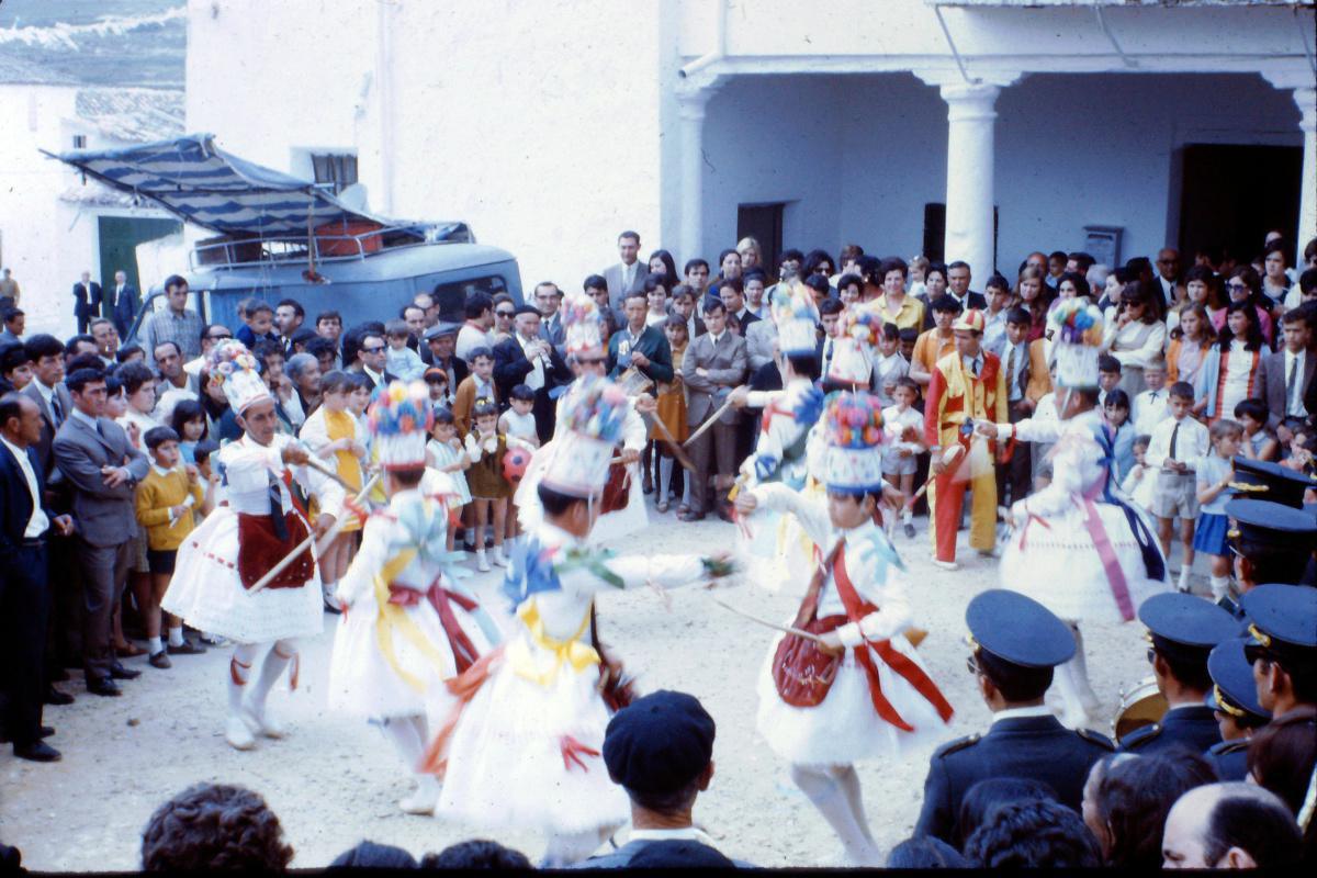 DANZA DE BELINCHÓN: HISTORIA, SENTIMIENTO Y TRADICIÓN. BIC DANZA DE BELINCHÓN: HISTORIA, SENTIMIENTO Y TRADICIÓN. BIC