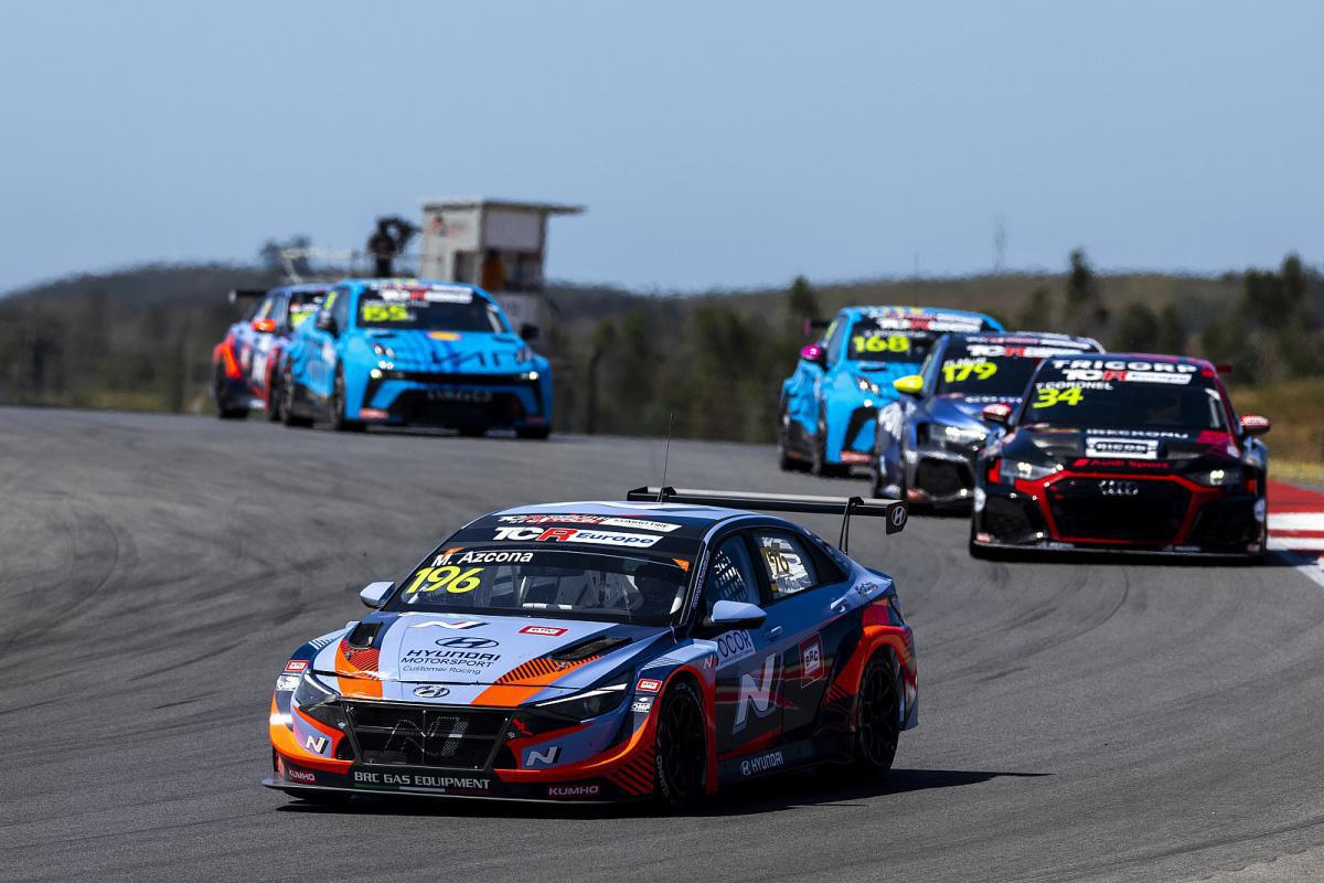 Entrevista a Mikel Azcona: "Me alegro de que el TCR Spain vuelva" Entrevista a Mikel Azcona: "Me alegro de que el TCR Spain vuelva"