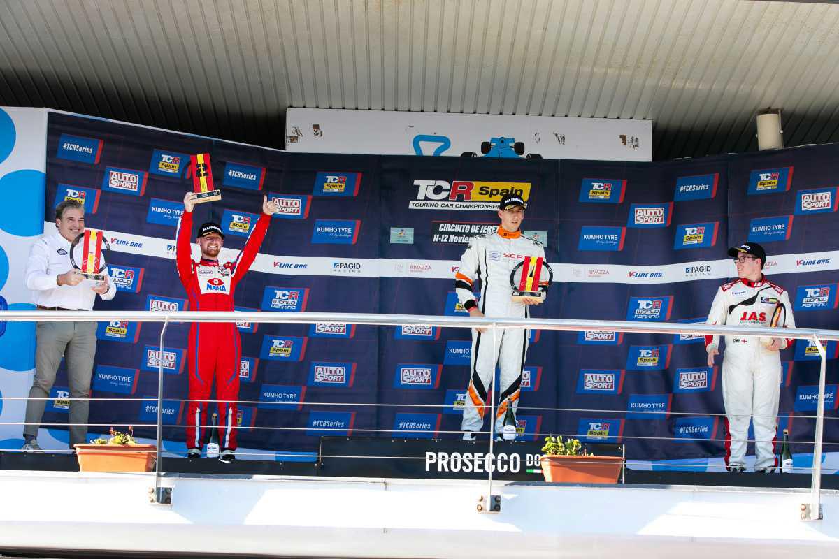 Bordas y García firman las victorias del TCR Spain en Jerez