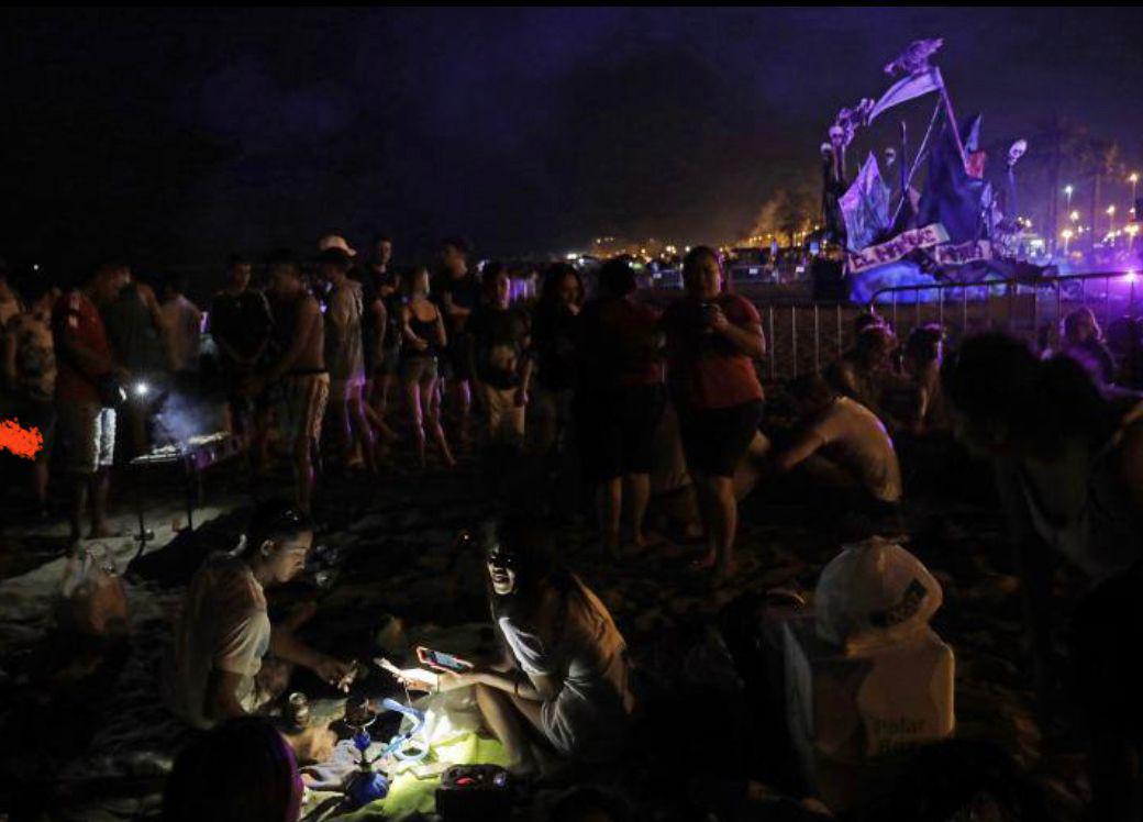 Coulisses d'une nuit de la San Juan à Malaga Coulisses d'une nuit de la San Juan à Malaga