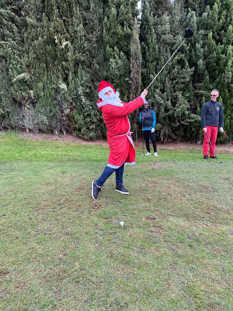 Quand le Père Noël s’invite sur le green… Quand le Père Noël s’invite sur le green…
