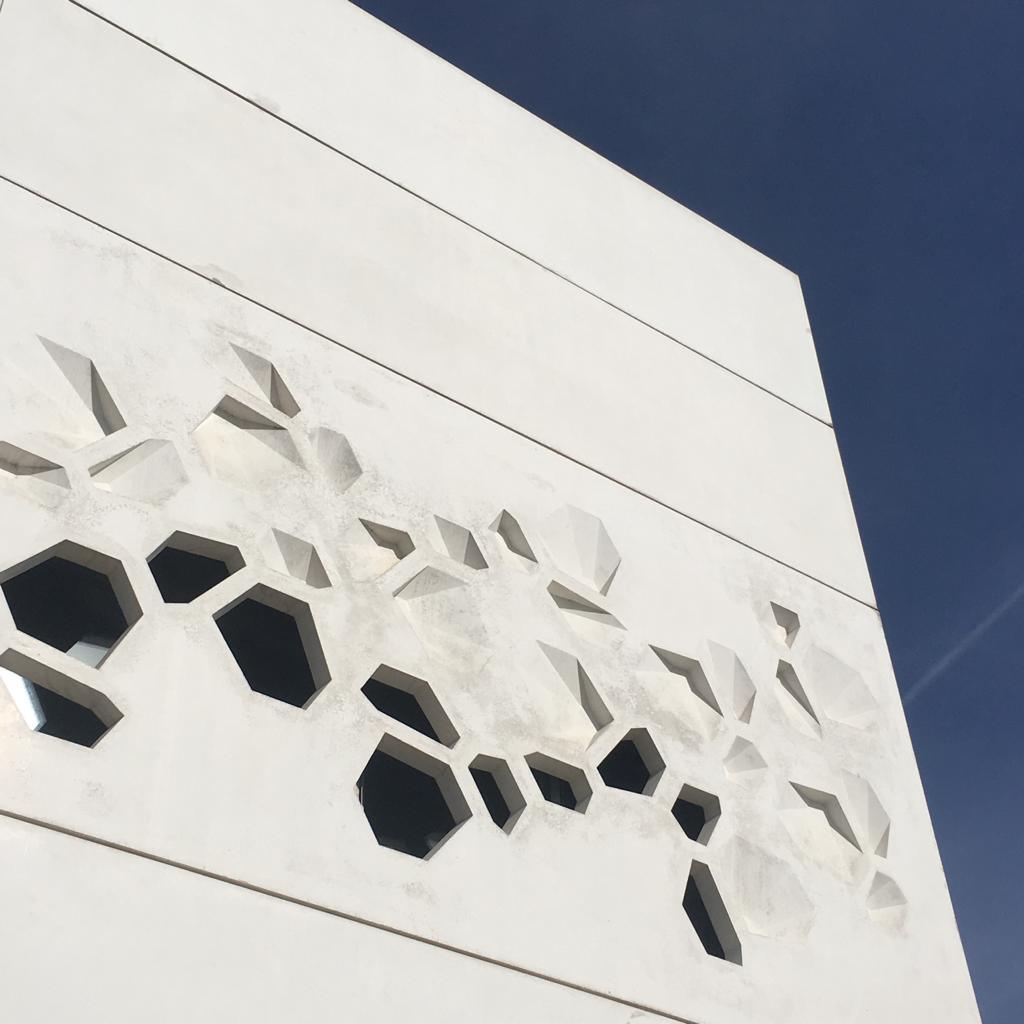 Le temple contemporain pour la ville de Cordoue Le temple contemporain pour la ville de Cordoue