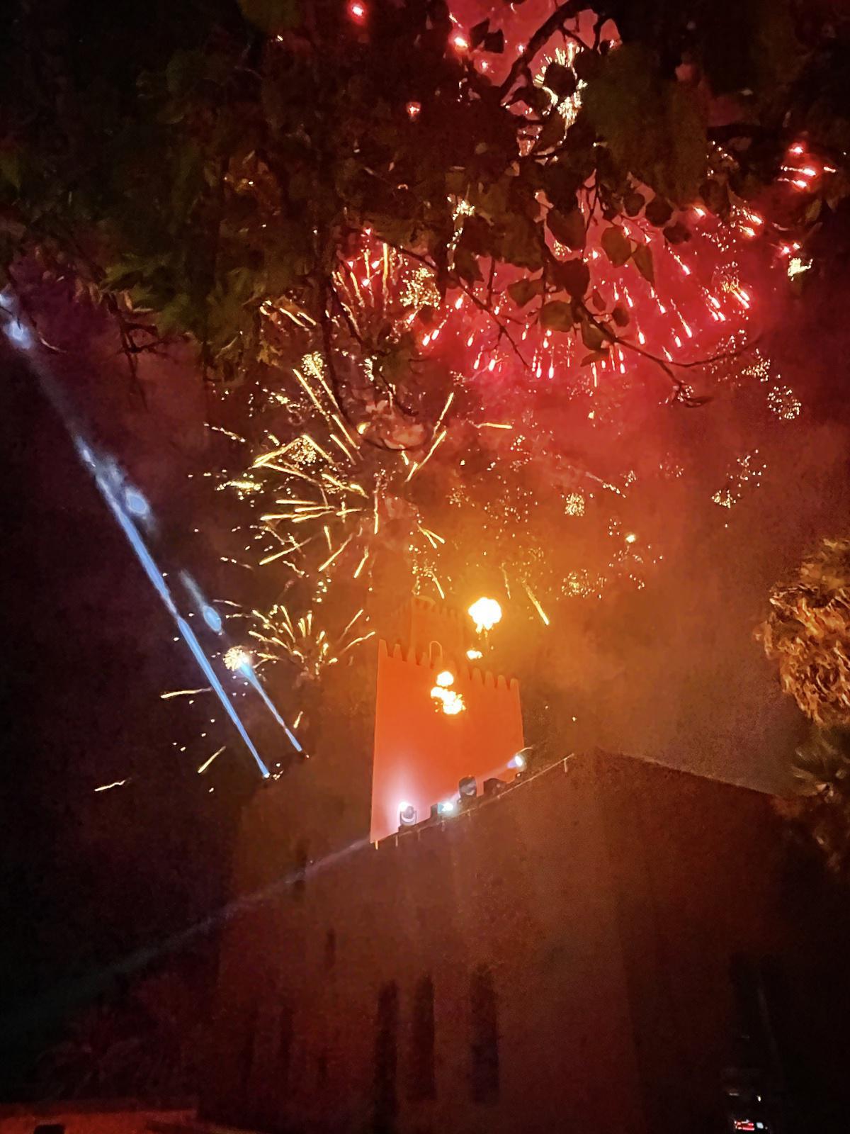 Les feux de la Saint-Jean en Andalousie. Une célébration enflammée et pleine de magie! 