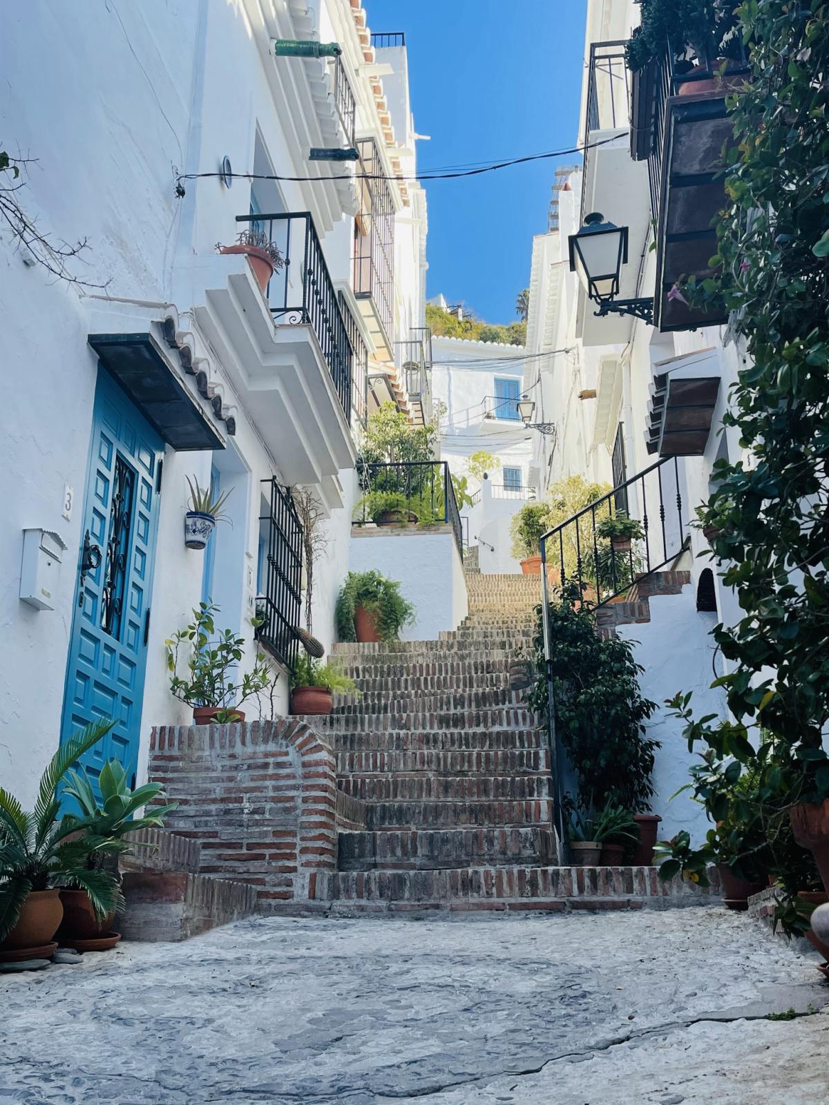 «National Geographic» célèbre les charmes du village blanc de Frigiliana «National Geographic» célèbre les charmes du village blanc de Frigiliana