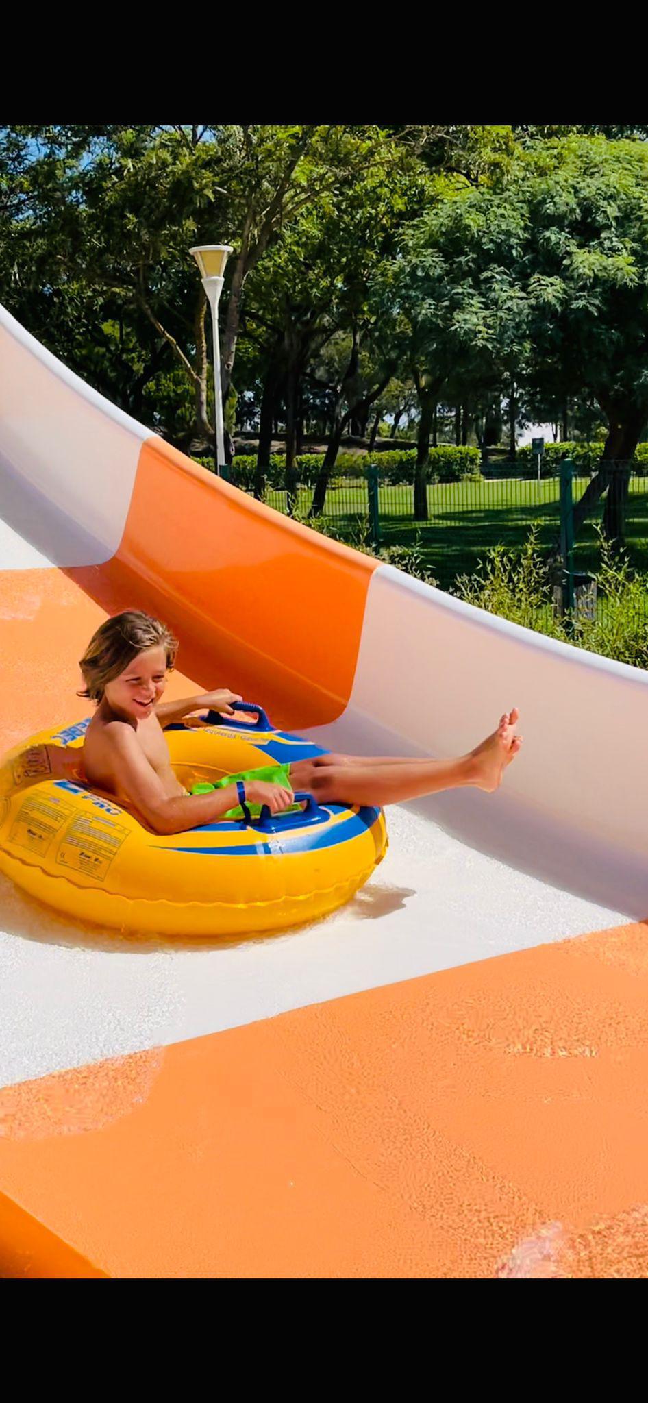 Cet été, faites la tournée des parcs aquatiques andalous avec les enfants!  Cet été, faites la tournée des parcs aquatiques andalous avec les enfants!