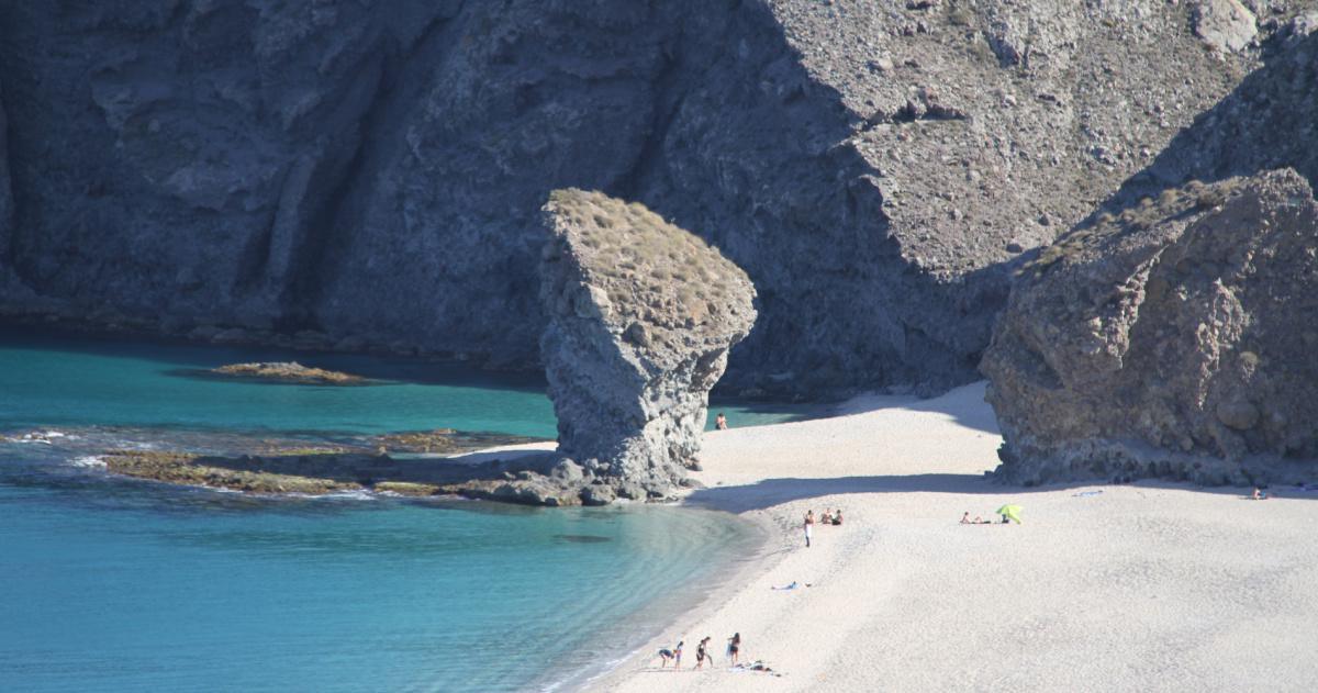 À la découverte des dix plus belles plages andalouses À la découverte des dix plus belles plages andalouses