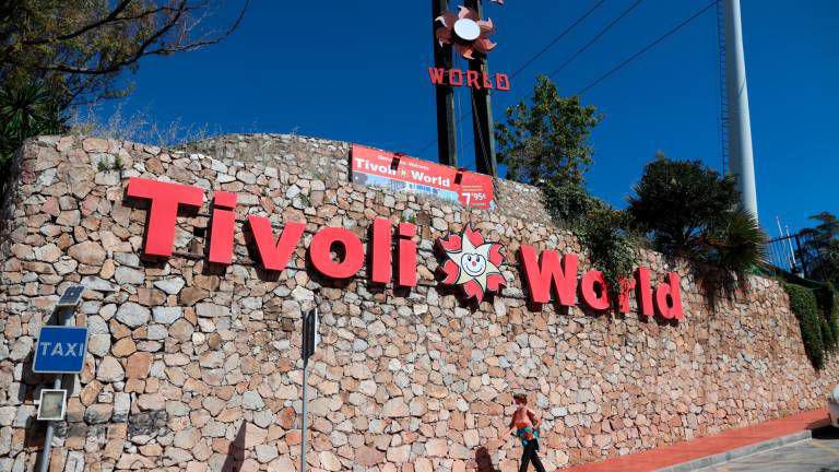 Le parc d’attraction de Tivoli World renaîtra-t-il de ses cendres ?  Le parc d’attraction de Tivoli World renaîtra-t-il de ses cendres ?
