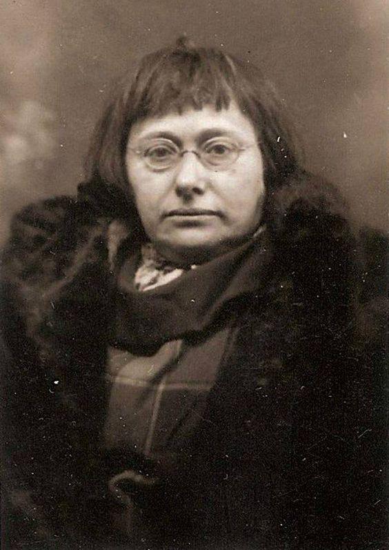 María Blanchard et sa toile « Composition avec tache rouge » María Blanchard et sa toile « Composition avec tache rouge »