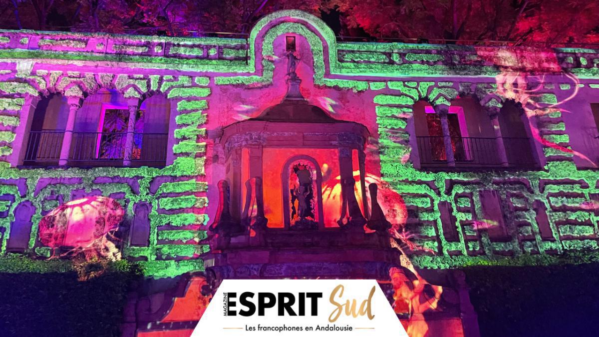 Les jardins de l’Alcazar de Séville s’illuminent comme par magie ! Les jardins de l’Alcazar de Séville s’illuminent comme par magie !