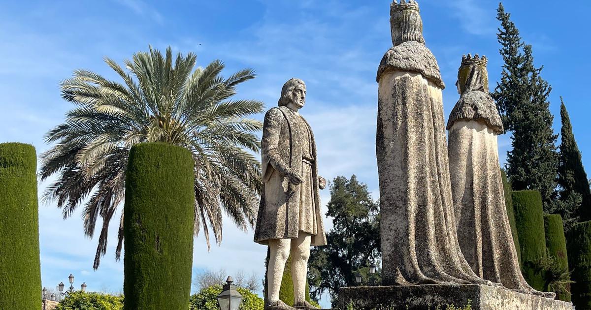 Sur les rives du Guadalquivir, l’Alcazar des Rois Catholiques à Cordoue  Sur les rives du Guadalquivir, l’Alcazar des Rois Catholiques à Cordoue