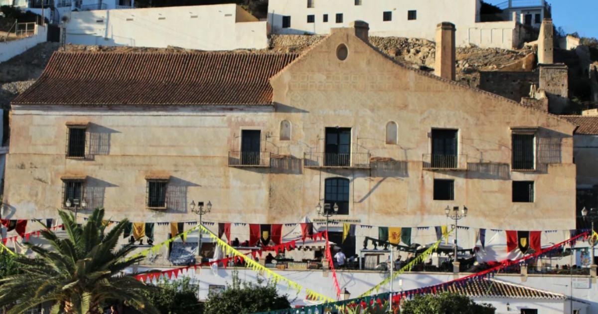 Le miel de caña à la fête à Frigiliana ce samedi! 