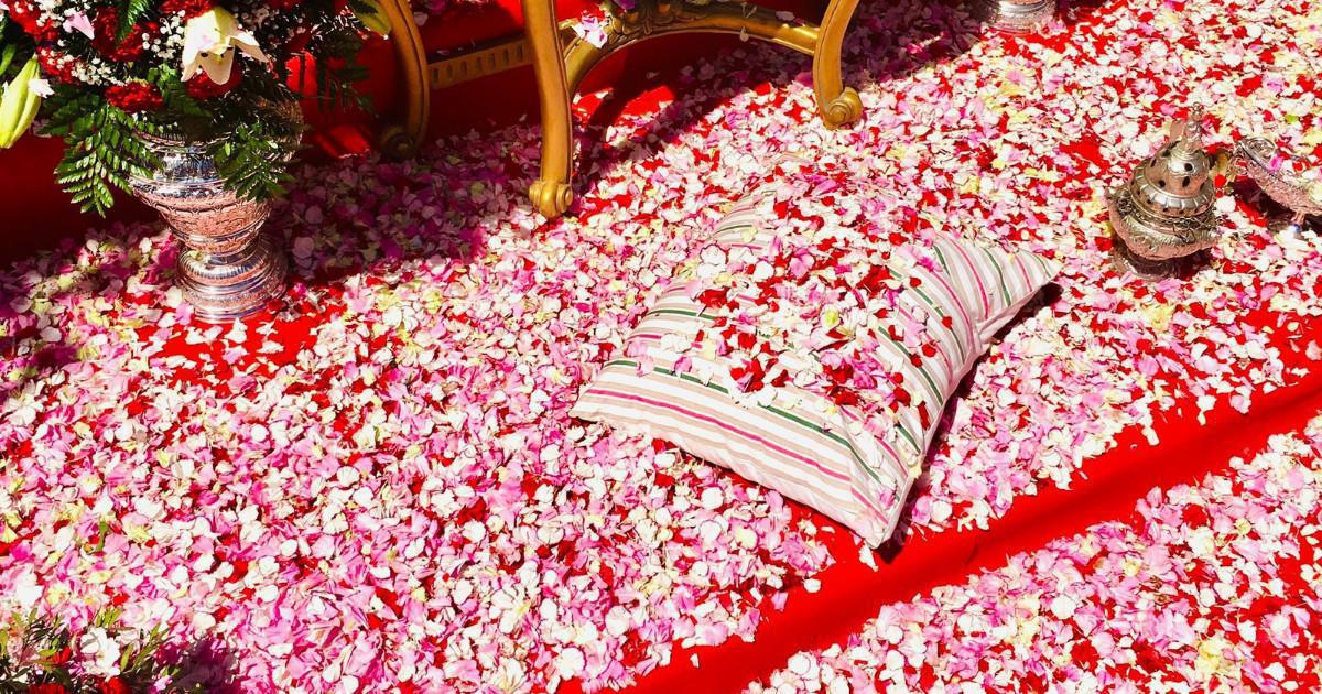 Ce dimanche, pluie de pétales et ambiance magique à Benalmádena Pueblo Ce dimanche, pluie de pétales et ambiance magique à Benalmádena Pueblo