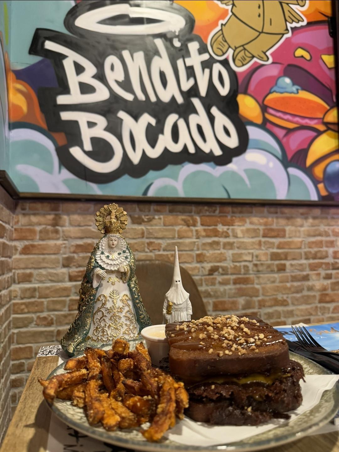 Le « saint » smash burger le plus viral de Malaga ! 