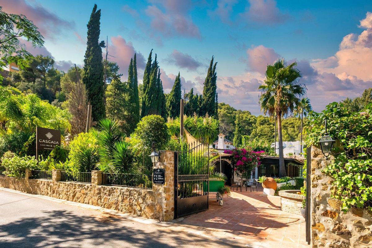 Cascada Cocina & Bar