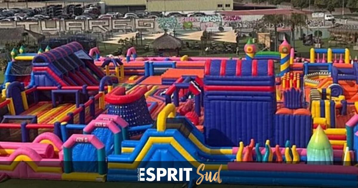 Málaga fait le grand saut avec le plus grand parc de loisirs gonflables du monde! 