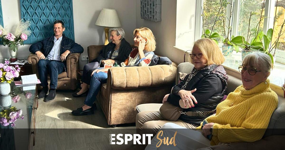 Pour sa 38ème, « La Maison Vide » a fait le plein chez Esprit Livre ! Pour sa 38ème, « La Maison Vide » a fait le plein chez Esprit Livre !