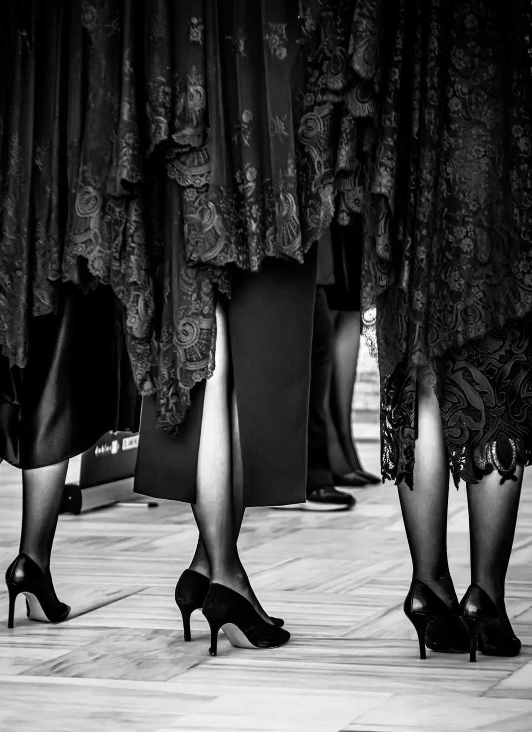 Dans l’ombre des processions, la grâce des mantillas Dans l’ombre des processions, la grâce des mantillas