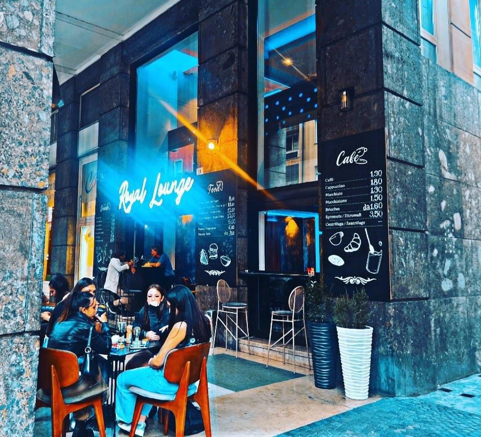 Royal Lounge Bar & more