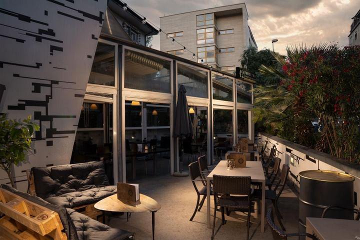 FortyTwo Cocktailbar