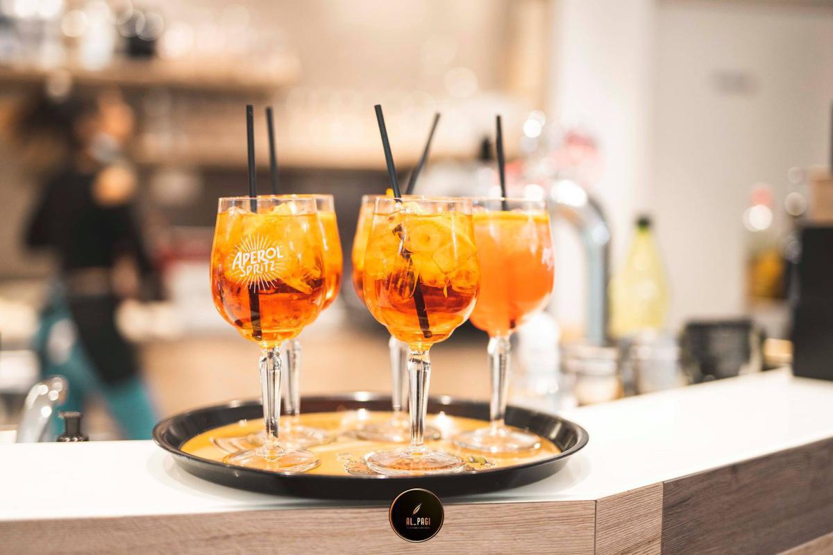 AL PAGI | Cocktails & More