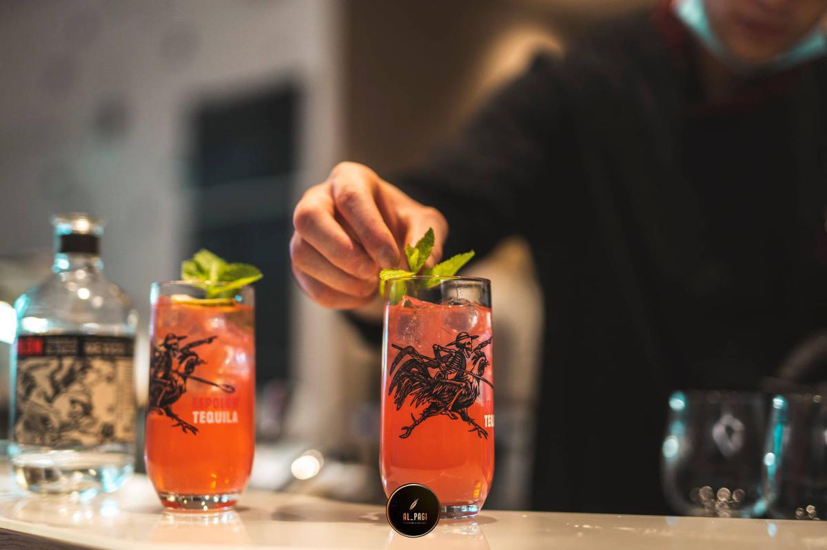 AL PAGI | Cocktails & More