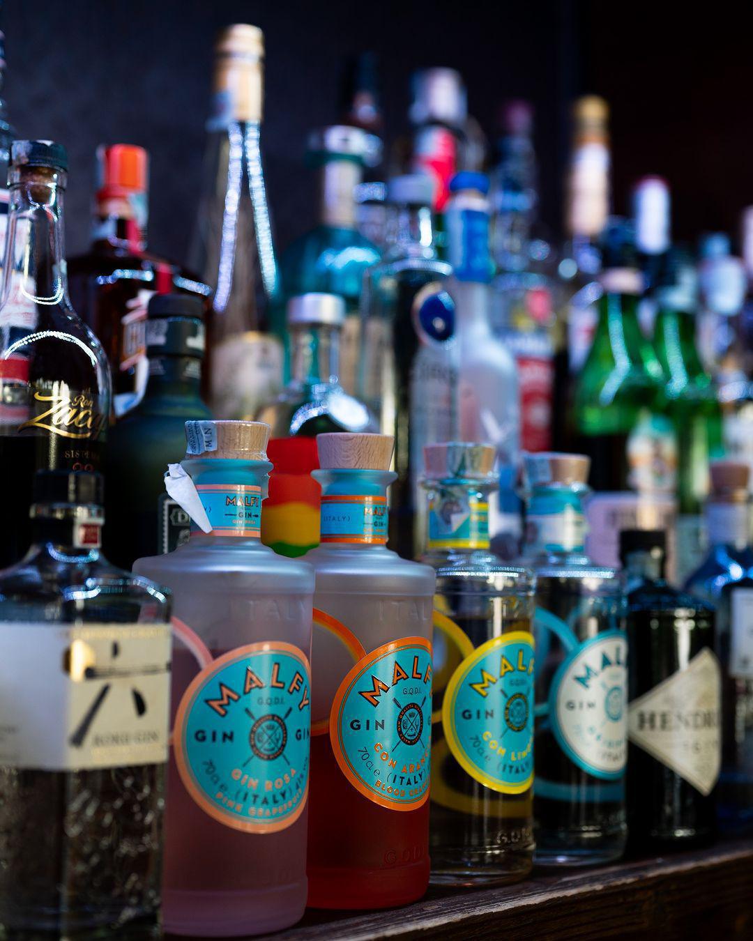A.M.E.N Panoramic Bar & Food 