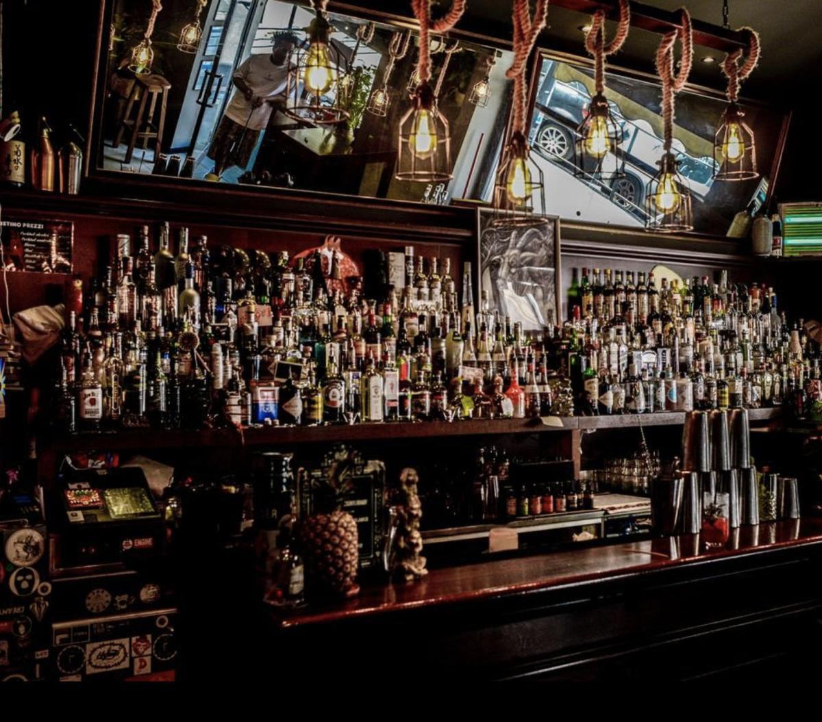 Monkey Cocktail Bar
