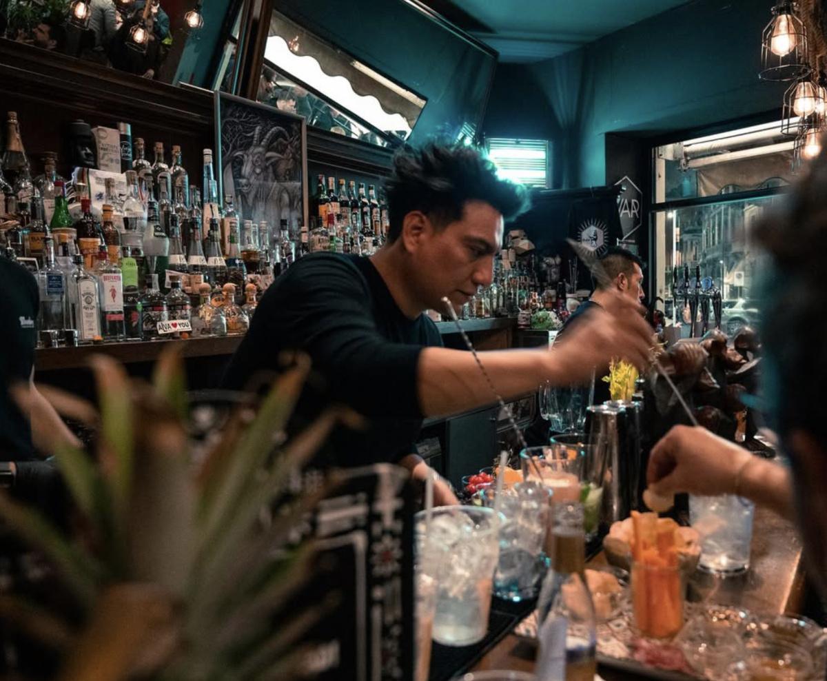 Monkey Cocktail Bar