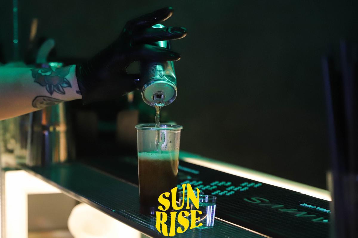 Sunrise Bar