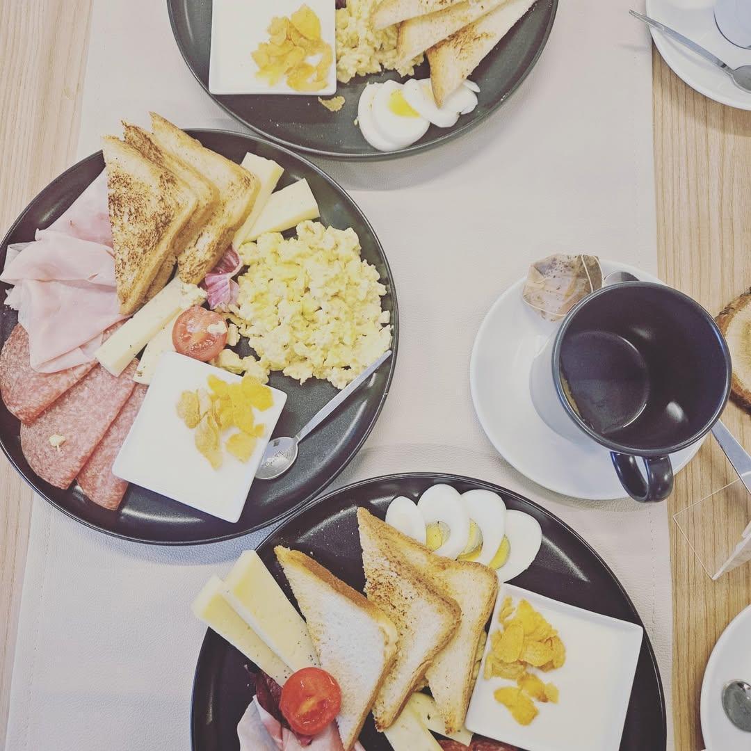 Bistro Ferrari Tower