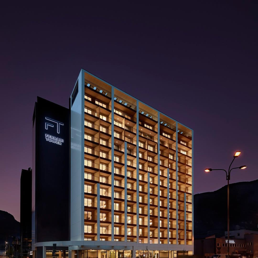 Bistro Ferrari Tower