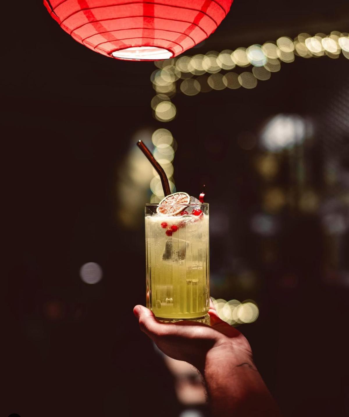905 Wine Bar