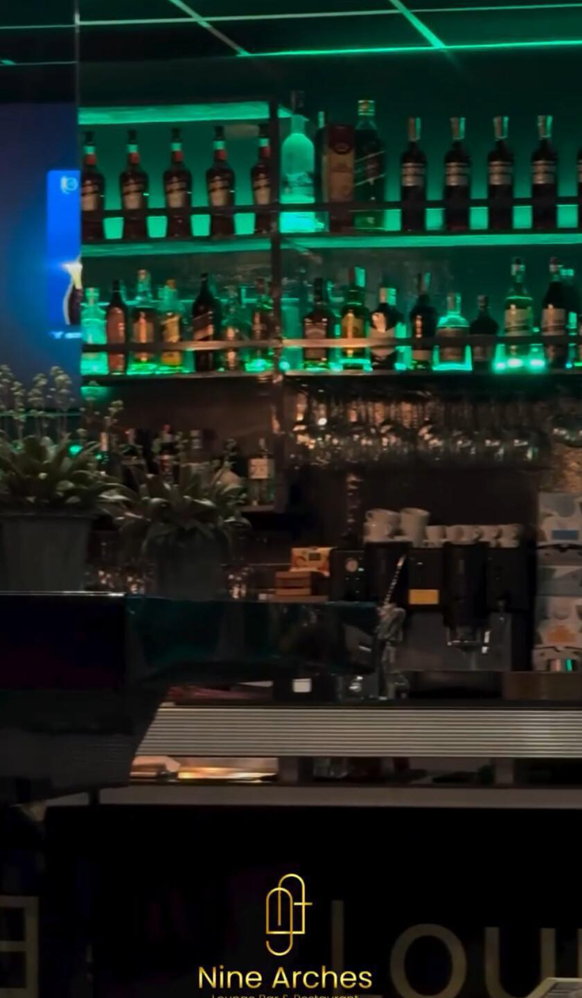 Nine Arches Lounge Bar & Restaurant 