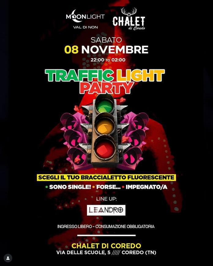 Chalet di Coredo | 𝐓𝐑𝐀𝐅𝐅𝐈𝐂 𝐋𝐈𝐆𝐇𝐓 𝐏𝐀𝐑𝐓𝐘🚦