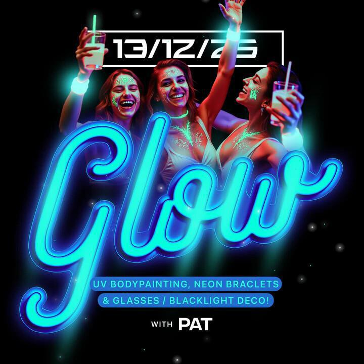 Club Max | GLOW! Blacklight