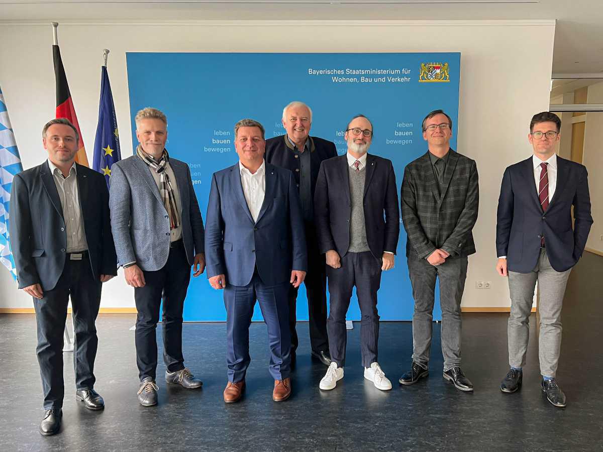 mobifair im Gespräch mit dem bayerischen Verkehrsminister mobifair im Gespräch mit dem bayerischen Verkehrsminister