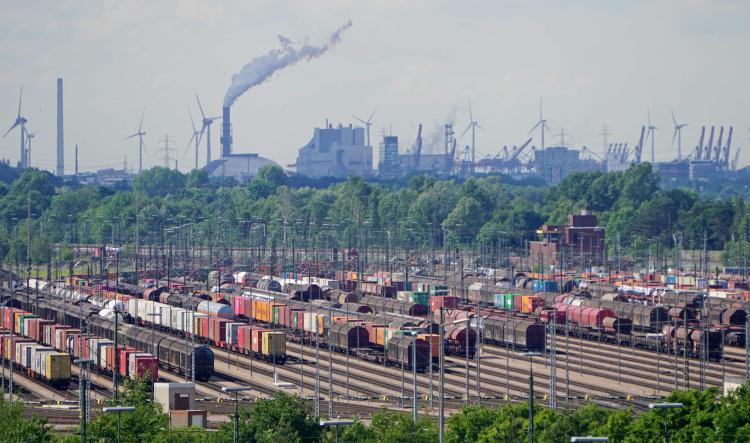 Güterverkehr auf der Schiene stärken, anstatt zu zerstören!