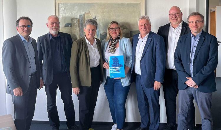 Im Austausch mit der Infrastrukturministerin von Sachsen-Anhalt
